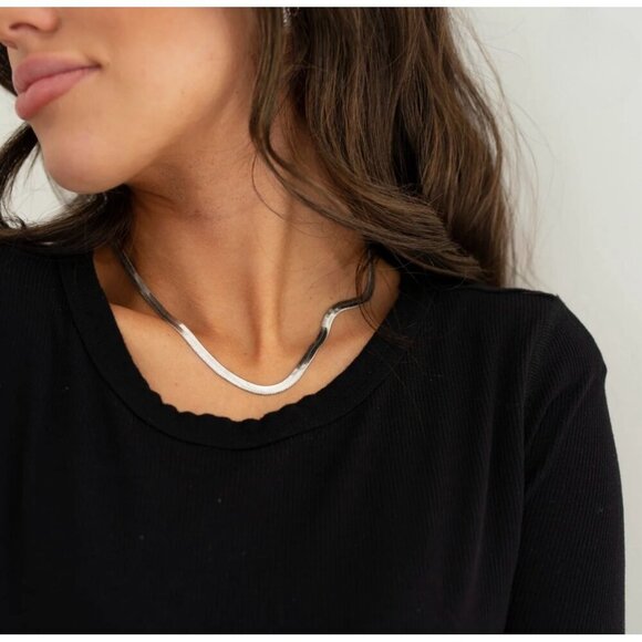 NWT Satellite Herringbone Chain Necklace S925 Sterling Silver 17” Minimalist - Picture 3 of 10